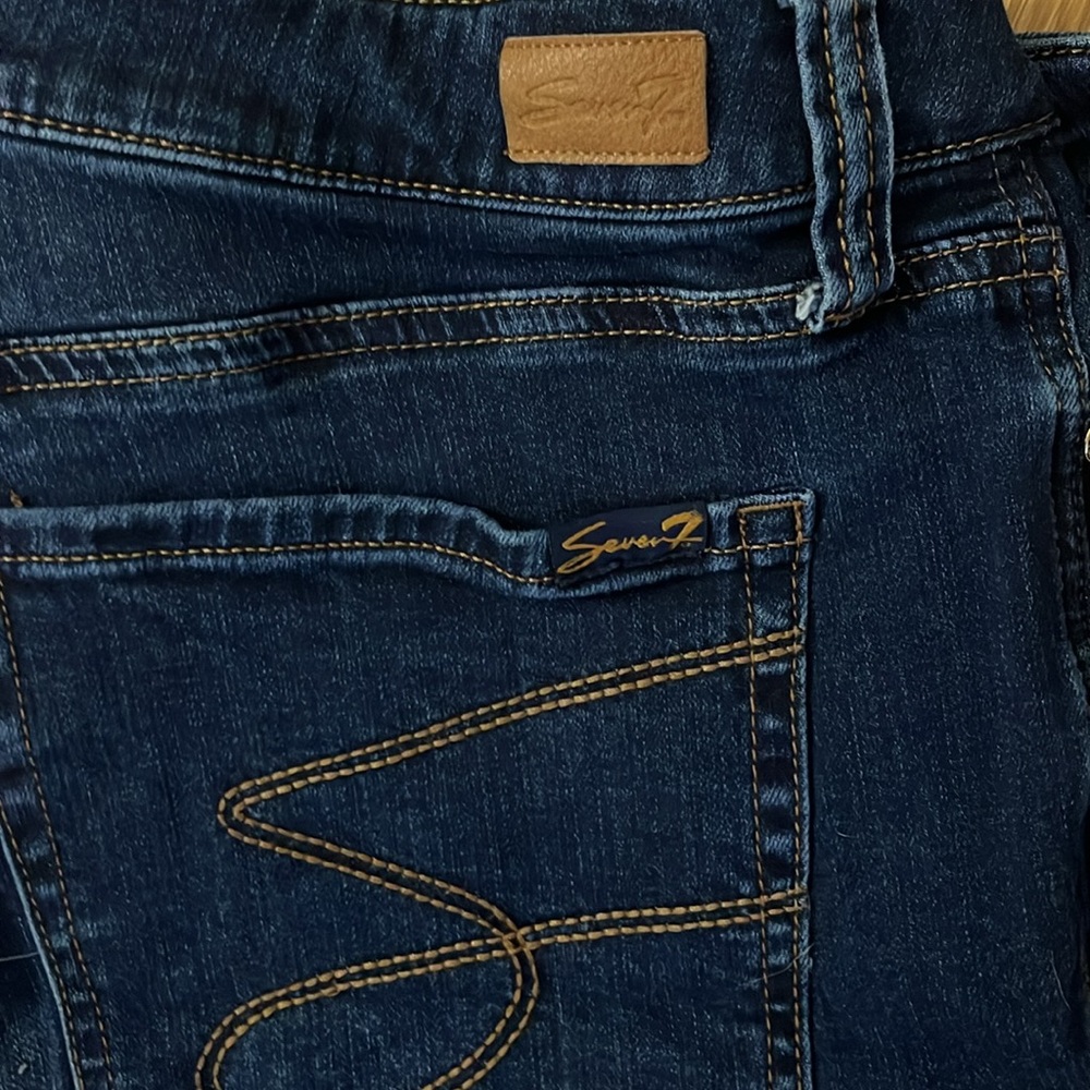 Seven7 Blue Jean Weekend Shorts SZ 16 Perfect Stretch Zip Up. Like New. - Picture 6 of 8